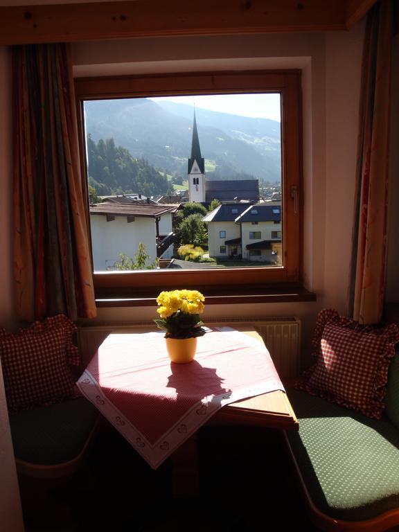 Appartementhaus Kaltenbach-Stumm By Piaunddirk Rom bilde